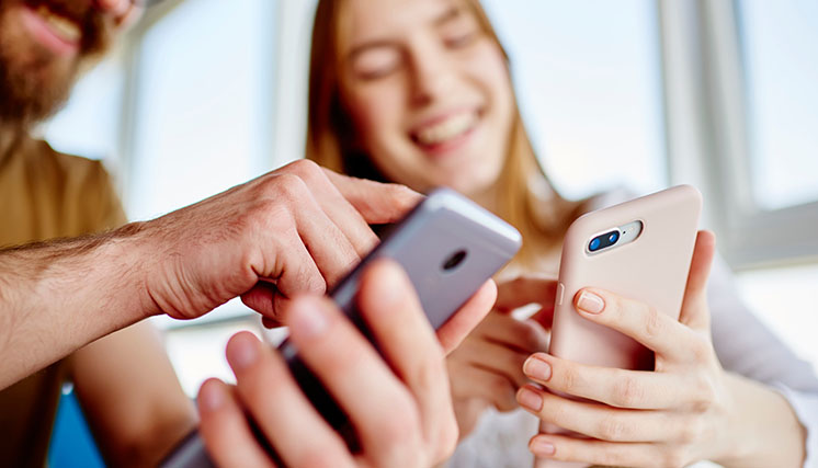 No uses WhatsApp con tus empleados: los emails certificados te evitan problemas legales