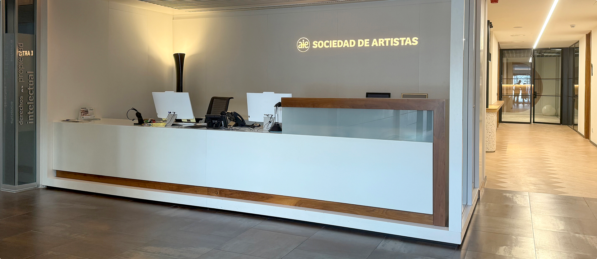 L&rsquo;AIE transforme l&rsquo;inscription des artistes grâce à la signature électronique de Signaturit